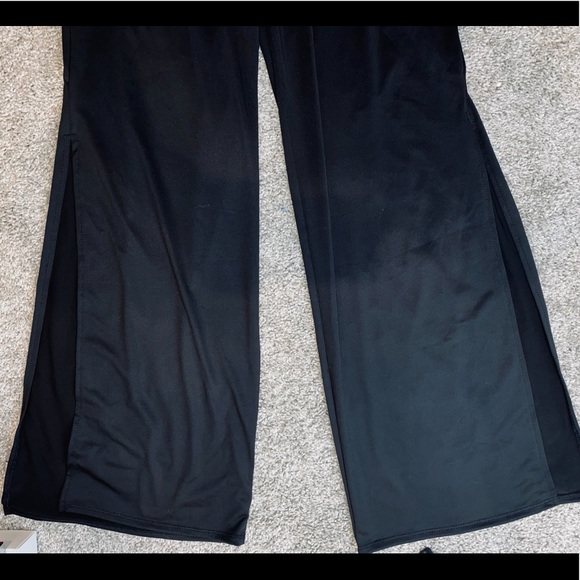 Black Flowy Pants with Slit Legs - Picture 2 of 10